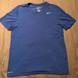 Nike Drifit Men’s Shirt Large